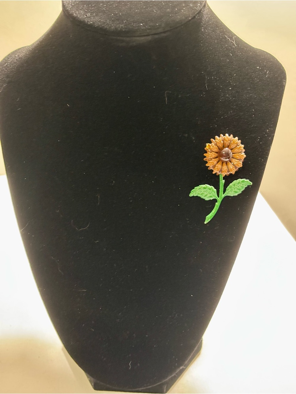 Vintage Sunflower Flower Pin Brooch in Brown and Green